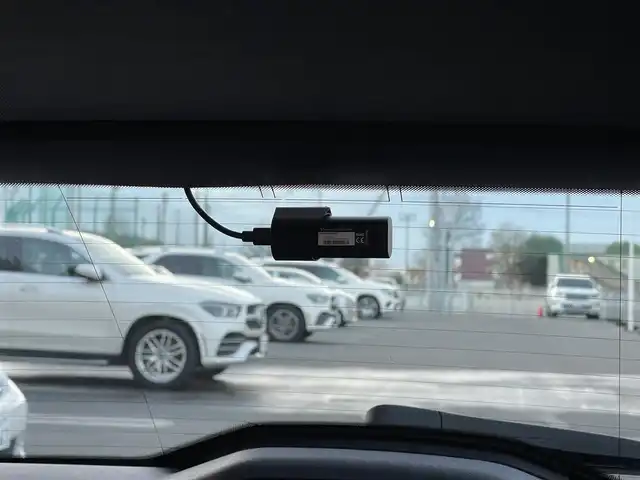 ＢＭＷ ３２０ｄ xDrive ツーリング Mスポーツ 山梨県 2023(令5)年 4.5万km 白 ワンオーナー/パノラマＳＲ　/黒革シート　/シートＨ　/純正ＨＤＤナビ　/３６０カメラ　/カーブドディスプレイ　/ＡｐｐｌｅＣａｒＰｌａｙ　/ＡｎｄｒｏｉｄＡｕｔｏ　/パワーバックドア　/フットオープナー　/純正１８ＡＷ