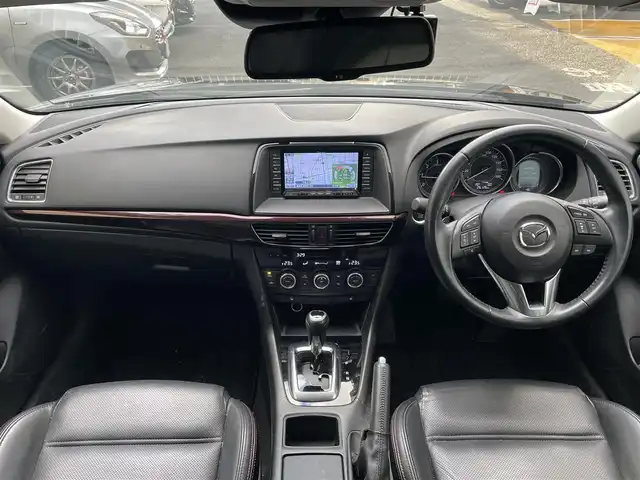 マツダ アテンザ セダン XD Lパッケージ 静岡県 2012(平24)年 2.7万km ジェットブラックマイカ ワンオーナー/純正ナビ/フルセグTV/DVD/CD/SD/MSV/BT/BOSEサウンドシステム/バックカメラ/黒革シート/前席シートヒーター/前席パワーシート/運転席シートメモリー/前後ドライブレコーダー/衝突軽減ブレーキ/レーンキープアシスト/レーダークルーズコントロール/AFS/HIDヘッドライト/純正19インチAW/ステアリングスイッチ/ビルトインETC/パドルシフト/スマートキー×2/保証書/取扱説明書/H27/29/R1/3/5点検記録簿有