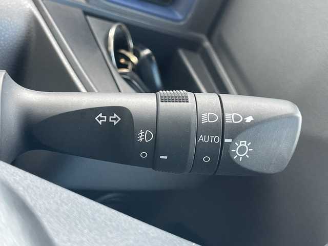 ダイハツ タント 山口県 2020(令2)年 1.9万km ブライトシルバーメタリック 純正９型ナビ（フルセグTV、AM/FM、Bluetooth）/全方位カメラ/両側パワースライドドア/レーダークルーズコントロール/LEDオートライト/前席シートヒーター/純正１５インチアルミホイール/前後コーナーセンサー/アイドリングストップ/衝突被害軽減ブレーキ/レーンキープアシスト/W＋サイドエアバック/カーテンエアバック