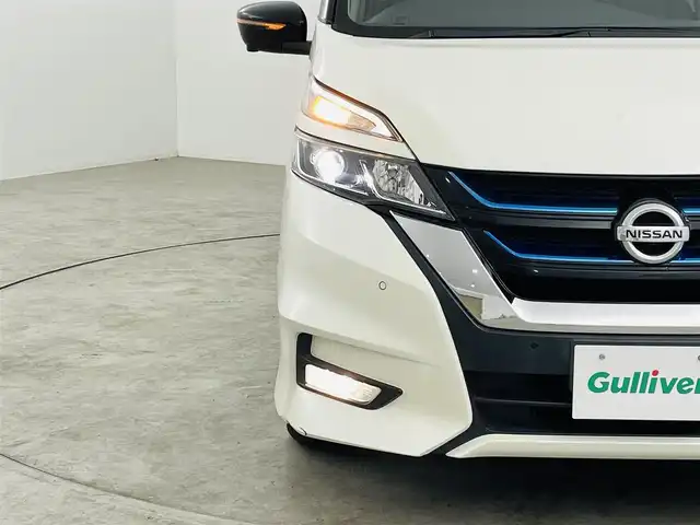 日産 セレナ e－パワー ハイウェイスター V 福島県 2018(平30)年 3.9万km ブリリアントホワイトパール 2トーン エマージェンシーブレーキ/・レーンキープアシスト/・ブラインドスポットモニター/・標識認識機能/・クリアランスソナー/・プロパイロット/ALPINEナビ/・型番:ZX11Z/・フルセグTV/Bluetooth/CD/DVD/AUX/・アラウンドビューモニター/・ETC/・ドライブレコーダー/両側パワースライドドア/・ハンズフリーオートスライドドア/インテリジェントパーキングアシスト/アイドリングストップ/革巻きステアリング/・ステアリングスイッチ/・チルトステアリング/プッシュスタート/・スマートキー/・スペアキー/LEDヘッドライト/・オートライト/・フォグライト/電動格納ミラー/純正フロアマット