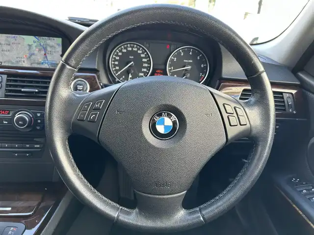 ＢＭＷ ３２０ｉ