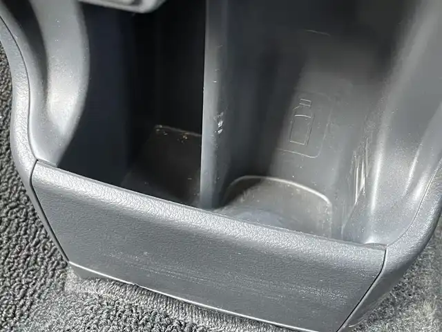 スズキ ハスラー G 大分県 2018(平30)年 6.8万km クールカーキパールメタリック/ホワイト2トーンルーフ ワンオーナー/前席シートヒーター/社外ナビ/フルセグTV/Bluetooth/CD/DVD /ドライブレコーダー/ビルトインETC/純正15インチアルミホイール/スマートキー/プッシュスタート/取扱説明書/保証書/スペアキー×1