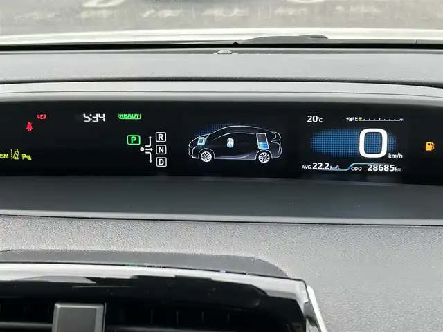 トヨタ プリウス A 福岡県 2016(平28)年 2.9万km ホワイトパールクリスタルシャイン 純正メモリナビ【NSCP-W64】/　(AM/FM/CD/Bluetooth/ワンセグTV)/バックカメラ/トヨタセーフティセンス/・プリクラッシュセーフティ/・レーダークルーズコントロール/・レーンディパーチャーアラート/・オートマッチックハイビーム/ブラインドスポットモニター/シンプルインテリジェントパーキングアシスト/車両接近通報/車間距離切り替え/ヘッドアップディスプレイ/ドライブモードセレクト/ステアリングスイッチ/純正フロアマット/自動防眩ミラー/ISOFIX/スペアキー×1/保証書/取扱説明書/ナビ取扱説明書