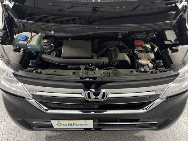 ホンダ Ｎ ＢＯＸ G 神奈川県 2023(令5)年 0.9万km クリスタルブラックパール 7型メモリナビ/フルセグ　CD　DVD　AM　FM SD　USB　Bluetooth/バックカメラ/両側スライドドア/ホンダセンシング/衝突軽減ブレーキ/アダプティブクルーズコントロール/レーンキープアシストシステム/標識認識機能/先行車発進お知らせ機能/路外逸脱抑制システム/電動パーキングブレーキ/ブレーキホールド/リアパーキングセンサー/ステアリングスイッチ/スマートキー/スペアキー/プッシュスタート/前後社外ドラレコ/ETC/LEDヘッドライト/オートライト/オートハイビーム/オートライト/電動格納ミラー