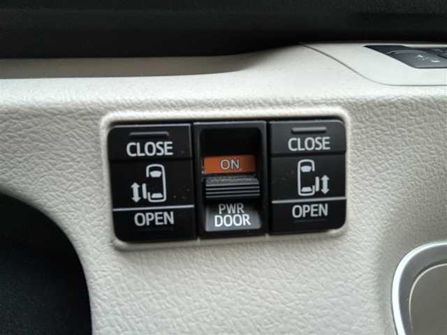トヨタ シエンタ ハイブリッド G 福岡県 2017(平29)年 12.4万km ヴィンテージブラウンパールクリスタルシャイン トヨタセーフティセンス/盗難防止装置/レーンキープアシスト/エアバック/SDナビ/Bluetooth/フルセグTV/CDチェンジャー/SDミュージックサーバー/純正AW/純正フロアマット/ウォークスルー/ビルドインETC/LED