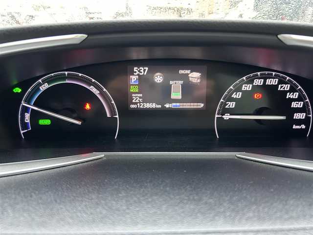 トヨタ シエンタ ハイブリッド G 福岡県 2017(平29)年 12.4万km ヴィンテージブラウンパールクリスタルシャイン トヨタセーフティセンス/盗難防止装置/レーンキープアシスト/エアバック/SDナビ/Bluetooth/フルセグTV/CDチェンジャー/SDミュージックサーバー/純正AW/純正フロアマット/ウォークスルー/ビルドインETC/LED