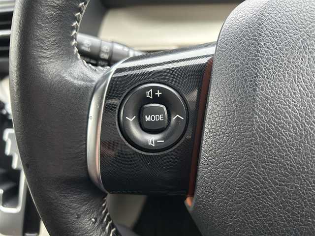 トヨタ シエンタ ハイブリッド G 福岡県 2017(平29)年 12.4万km ヴィンテージブラウンパールクリスタルシャイン トヨタセーフティセンス/盗難防止装置/レーンキープアシスト/エアバック/SDナビ/Bluetooth/フルセグTV/CDチェンジャー/SDミュージックサーバー/純正AW/純正フロアマット/ウォークスルー/ビルドインETC/LED