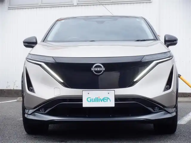 日産 アリア B9 e－4ORCE リミテッド 静岡県 2023(令5)年 3.8万km ゴールドⅡ  ワンオーナー(保証書あり）/ 4WD/ プロパイロット/ リモートパーキング用インテリジェントキーあり/ シーケンシャルウインカーミラー/ 純正ナビ/ インテリジェントアラウンドビューモニター/ インテリジェントルームミラー/ パノラミックガラスルーフ/ シートヒーター付きレザーシート/ 前席パワーシート/ ビルトインETC2.0/ パワーバックドア/ 純正ドライブレコーダー/ 純正20インチアルミ/ 純正フロアマット