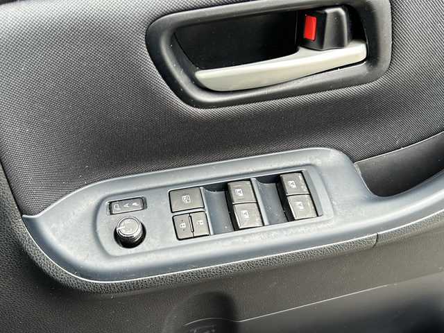 トヨタ ヴォクシー ZS 三重県 2014(平26)年 3.3万km ブラッキッシュアゲハガラスフレーク 登録時32800Km/社外ナビ/（FM・Bluetooth・CD・DVD・SD）/フルセグTV/両側パワースライドドア　/バックカメラ　/社外フリップダウンモニター　/ＭＴモード付　/アイドリングストップ　/ＥＣＯモード　/横すべり防止　/ステリモ　/3列シート/ウォークスルー/ＬＥＤオートライト　/フォグライト/保証書/取説