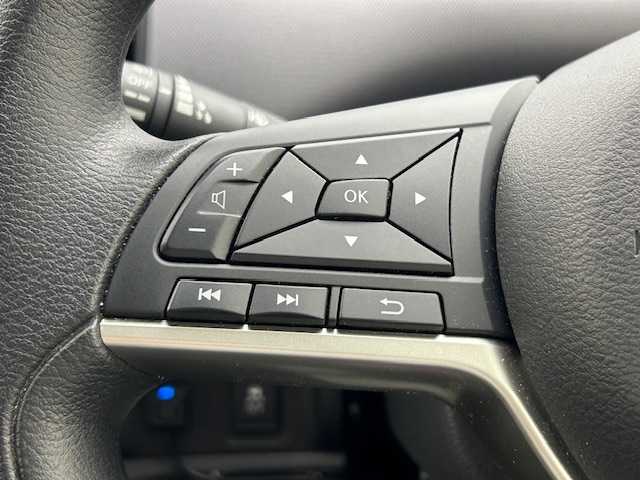 日産 セレナ X Vセレクション 宮城県 2018(平30)年 1.4万km ダイヤモンドブラック ワンオーナー//4WD//プロパイロット//純正SDナビ(MM317D-W)//フルセグ//Bluetooth//純正フリップダウンモニター//全方位モニター//両側パワースライドドア//デジタルインナーミラー//アイドリングストップ//ETC//純正前後ドライブレコーダー//LEDヘッドライト//オートライト//スペアキー