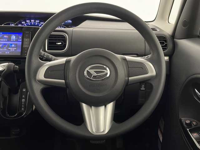 ダイハツ タント カスタム X 宮崎県 2015(平27)年 8.3万km パールホワイトⅢ 禁煙車/純正ナビTV/（NSZN-W65D/CD/DVD/Bluetooth/フルセグTV)/純正キセノンオートライト/純正フォグ/純正14インチアルミ/純正エアロ/純正ルーフエンドスポイラー/純正フロアマット/左側電動スライドドア/オートエアコン/リアプライバシーガラス/スマートキー/プッシュエンジンスタート/新車時保証書/取扱い説明書