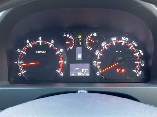 トヨタ ヴェルファイア 2．4Z 宮崎県 2012(平24)年 3.1万km ホワイトパールクリスタルシャイン ＳＤナビ、Ｂｌｕｅｔｏｏｔｈ接続、ＣＤ／ＤＶＤ再生、バックカメラ、２列目キャプテンシート、２列目オットマン、後席モニター、ＥＴＣ、純正アルミホイール１８インチ、純正フロアマット、コーナーセンサー