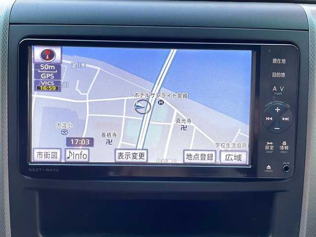 トヨタ ヴェルファイア 2．4Z 宮崎県 2012(平24)年 3.1万km ホワイトパールクリスタルシャイン ＳＤナビ、Ｂｌｕｅｔｏｏｔｈ接続、ＣＤ／ＤＶＤ再生、バックカメラ、２列目キャプテンシート、２列目オットマン、後席モニター、ＥＴＣ、純正アルミホイール１８インチ、純正フロアマット、コーナーセンサー