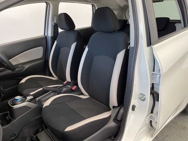 日産 ノート e－パワー B 栃木県 2020(令2)年 3.1万km ホワイト メモリナビ/(Bluetooth/SD/iPod)/バックカメラ/コーナーセンサー/ETC/前方ドラレコ/禁煙車/オートライト/横滑り防止装置/スマートキー/プッシュスタート/ウィンカーミラー/フロアマット