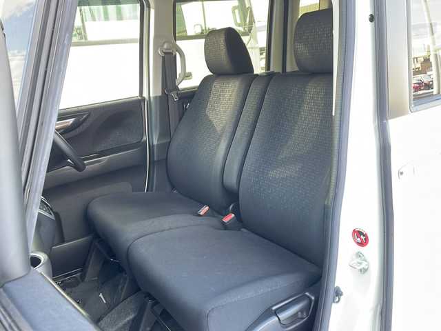 ホンダ Ｎ ＢＯＸ カスタム G SSパッケージ 道北・旭川 2016(平28)年 6.7万km プレミアムホワイトパールⅡ /４ＷＤ　//スマートキー//純正ナビ　//ＣＤ・ＤＶＤ・ＳＤ・フルセグＴＶ　//両側パワースライドドア　//ステアリングリモコン　//前席シートヒーター　//ＨＩＤヘッドライト　//オートライト　//リアサンシェード//ＥＴＣ//純正１４インチアルミホイール//保証書//取説