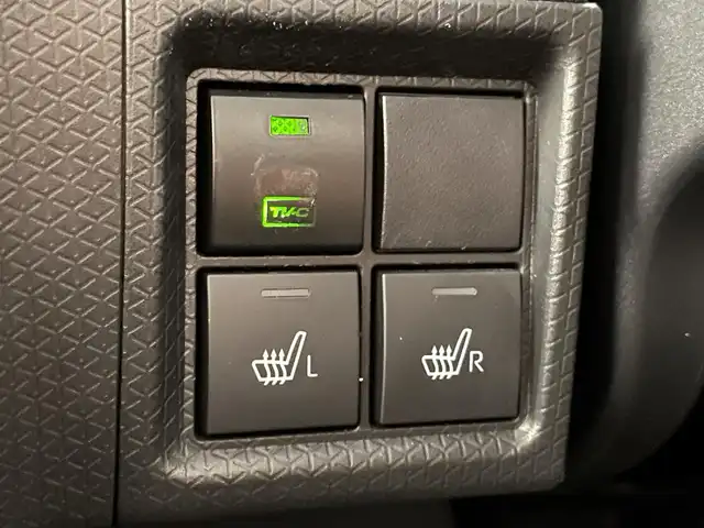 ダイハツ タント カスタム RS スタイルセレクション 愛知県 2020(令2)年 7.6万km ブラックマイカメタリック 純正９型ナビ　シートヒーター　禁煙　バックカメラ　両側パワスラ　追従クルコン　フルセグTV　ＤＶＤ　ドラレコ　ＥＴＣ　スマアシ　USB　衝突軽減　車線逸脱　LEDオートライト　フォグ　純正フロアマット　オートハイビーム　Bluetooth　プッシュスタート　スマートキー