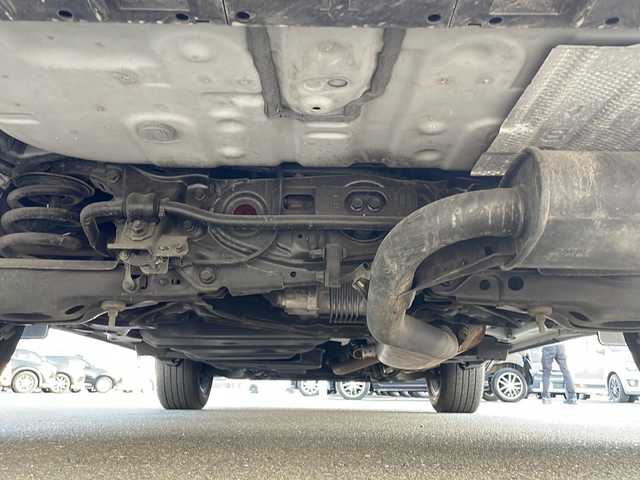 レクサス ＮＸ 300h Fスポーツ 青森県 2019(令1)年 3.6万km ホワイトノーヴァガラスフレーク 4WD/寒冷地仕様/純正10.3インチSDナビ・フルセグTV/CD・DVD・Bluetooth・SD・USB/OPマークレビンソンプレミアムサウンド/OPパノラミックビューモニター/OPパノラマルーフ/OPカラーヘッドアップディスプレイ/OPブラインドスポットモニター/革スポーツシート/前席エアシート・シートヒーター/前席パワーシート/ステアリングヒーター/セーフティシステムプラス/プリクラッシュセーフティ/レーダークルーズコントロール/レーントレーシングアシスト/オートマチックハイビーム/クリアランスソナー/OP AC100V1500W/ビルトインETC/前方ドライブレコーダー/スマートキー一体式エンジンスターター/OP三眼LEDヘッドランプ/LEDフォグランプ/リアフォグランプ/純正18インチアルミ/スペアキー・カードキー有/保証書・取説書