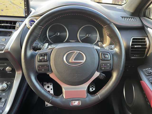 レクサス ＮＸ 300h Fスポーツ 青森県 2019(令1)年 3.6万km ホワイトノーヴァガラスフレーク 4WD/寒冷地仕様/純正10.3インチSDナビ・フルセグTV/CD・DVD・Bluetooth・SD・USB/OPマークレビンソンプレミアムサウンド/OPパノラミックビューモニター/OPパノラマルーフ/OPカラーヘッドアップディスプレイ/OPブラインドスポットモニター/革スポーツシート/前席エアシート・シートヒーター/前席パワーシート/ステアリングヒーター/セーフティシステムプラス/プリクラッシュセーフティ/レーダークルーズコントロール/レーントレーシングアシスト/オートマチックハイビーム/クリアランスソナー/OP AC100V1500W/ビルトインETC/前方ドライブレコーダー/スマートキー一体式エンジンスターター/OP三眼LEDヘッドランプ/LEDフォグランプ/リアフォグランプ/純正18インチアルミ/スペアキー・カードキー有/保証書・取説書