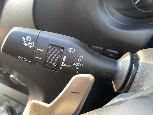 レクサス ＮＸ 300h Fスポーツ 青森県 2019(令1)年 3.6万km ホワイトノーヴァガラスフレーク 4WD/寒冷地仕様/純正10.3インチSDナビ・フルセグTV/CD・DVD・Bluetooth・SD・USB/OPマークレビンソンプレミアムサウンド/OPパノラミックビューモニター/OPパノラマルーフ/OPカラーヘッドアップディスプレイ/OPブラインドスポットモニター/革スポーツシート/前席エアシート・シートヒーター/前席パワーシート/ステアリングヒーター/セーフティシステムプラス/プリクラッシュセーフティ/レーダークルーズコントロール/レーントレーシングアシスト/オートマチックハイビーム/クリアランスソナー/OP AC100V1500W/ビルトインETC/前方ドライブレコーダー/スマートキー一体式エンジンスターター/OP三眼LEDヘッドランプ/LEDフォグランプ/リアフォグランプ/純正18インチアルミ/スペアキー・カードキー有/保証書・取説書