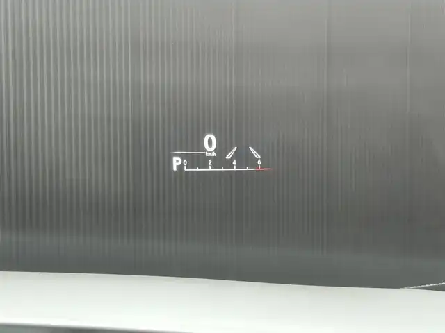 レクサス ＮＸ 300h Fスポーツ 道東・釧路十勝 2019(令1)年 3.6万km ホワイトノーヴァガラスフレーク 4WD/寒冷地仕様/純正10.3インチメモリナビ・フルセグTV/CD・DVD・Bluetooth・SD・USB/OPマークレビンソンプレミアムサウンド/OPパノラミックビューモニター/OPパノラマルーフ/OPカラーヘッドアップディスプレイ/OPブラインドスポットモニター/革スポーツシート/前席エアシート・シートヒーター/前席パワーシート/ステアリングヒーター/セーフティシステムプラス/プリクラッシュセーフティ/レーダークルーズコントロール/レーントレーシングアシスト/オートマチックハイビーム/クリアランスソナー/OP AC100V1500W/ビルトインETC/前方ドライブレコーダー/スマートキー一体式エンジンスターター/OP三眼LEDヘッドランプ/オートライト/LEDフォグランプ/リアフォグランプ/純正18インチアルミ/スペアキー・カードキー有
