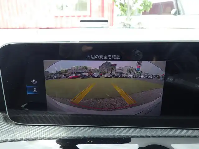 メルセデス・ベンツ Ａ１８０ 千葉県 2020(令2)年 3.3万km ポーラホワイト アクティブブレーキアシスト/アクティブレーンキーピングアシスト/レーンチェンジアシスト/ブラインドスポットアシスト/アテンションアシスト/ディストロニック/純正HDDナビ/地デジTV/【Bluetooth接続】/バックカメラ/リバース連動ドアミラー（左）/ハーフレザーシート/革巻きステアリング/ステアリングスイッチ/パドルシフト/ETC（2.0）/LEDヘッドライト/フォグライト/ウインカーミラー/純正16インチアルミホイル/サイド/カーテンエアバッグ/キーレスゴー