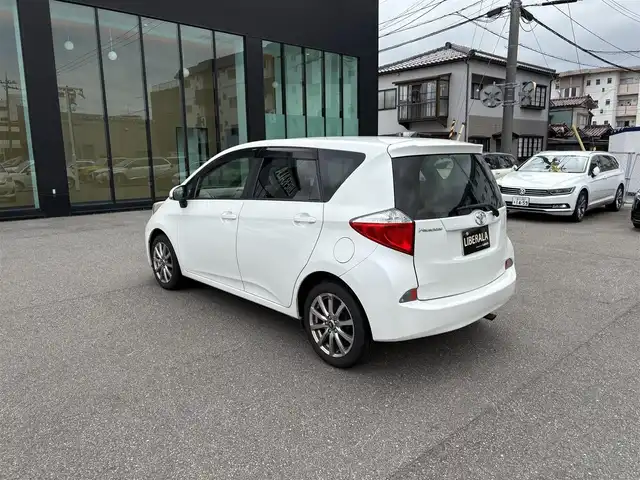 トヨタ ラクティス G 石川県 2012(平24)年 10.1万km ホワイトパールクリスタルシャイン ワンセグテレビ/デジタルインナーミラー/プッシュスタート/純正フロアマット/ビルトインETC/オートライト/ウィンカーミラー/電格ミラー/ドアバイザー/スペアキー