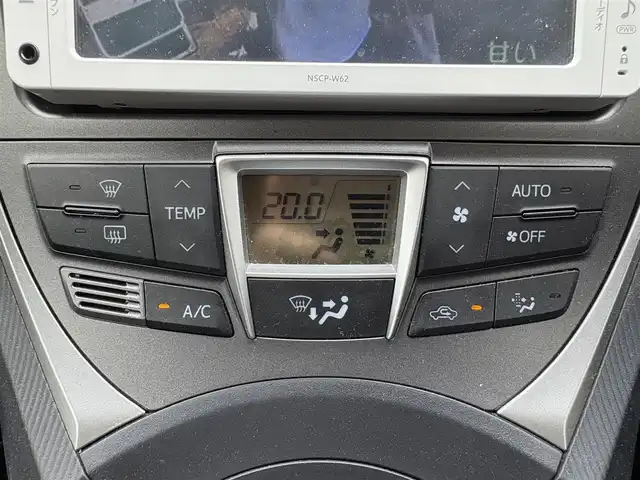 トヨタ ラクティス G 石川県 2012(平24)年 10.1万km ホワイトパールクリスタルシャイン ワンセグテレビ/デジタルインナーミラー/プッシュスタート/純正フロアマット/ビルトインETC/オートライト/ウィンカーミラー/電格ミラー/ドアバイザー/スペアキー