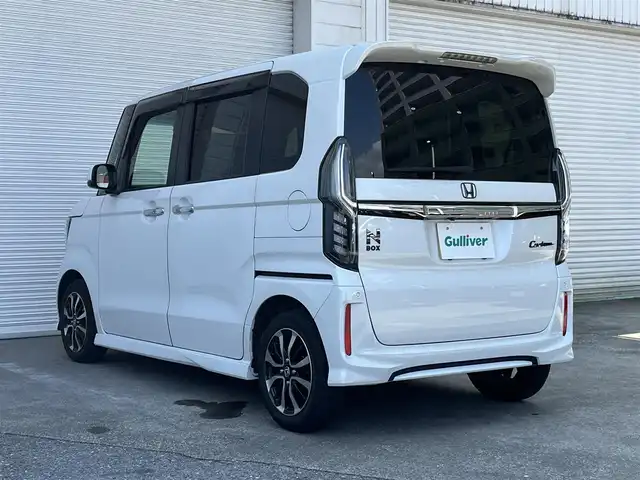 ホンダ Ｎ ＢＯＸ カスタム G L ホンダセンシング 高知県 2019(令1)年 4.9万km プラチナホワイトパール 純正ナビ/　Bluetooth/フルセグ/　CD/DVD/AM/FM/ホンダセンシング/バックカメラ/クルーズコントロール/ETC/両側パワースライドドア/ドライブレコーダー/プッシュスタート/LEDヘッドライト/純正フロアマット/スマートキー/純正14インチアルミホイール/ベンチシート/コーナーセンサー/盗難防止装置