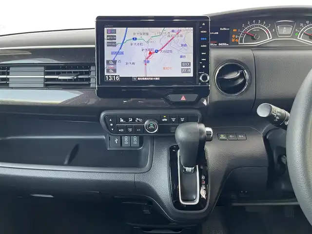 ホンダ Ｎ ＢＯＸ カスタム G L ホンダセンシング 高知県 2019(令1)年 4.9万km プラチナホワイトパール 純正ナビ/　Bluetooth/フルセグ/　CD/DVD/AM/FM/ホンダセンシング/バックカメラ/クルーズコントロール/ETC/両側パワースライドドア/ドライブレコーダー/プッシュスタート/LEDヘッドライト/純正フロアマット/スマートキー/純正14インチアルミホイール/ベンチシート/コーナーセンサー/盗難防止装置
