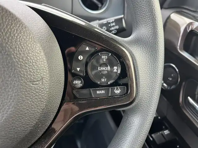 ホンダ Ｎ ＢＯＸ カスタム G L ホンダセンシング 高知県 2019(令1)年 4.9万km プラチナホワイトパール 純正ナビ/　Bluetooth/フルセグ/　CD/DVD/AM/FM/ホンダセンシング/バックカメラ/クルーズコントロール/ETC/両側パワースライドドア/ドライブレコーダー/プッシュスタート/LEDヘッドライト/純正フロアマット/スマートキー/純正14インチアルミホイール/ベンチシート/コーナーセンサー/盗難防止装置