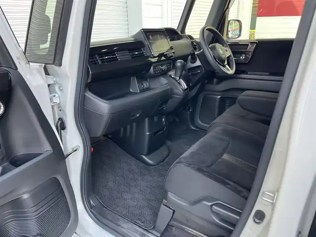ホンダ Ｎ ＢＯＸ カスタム G L ホンダセンシング 高知県 2019(令1)年 4.9万km プラチナホワイトパール 純正ナビ/　Bluetooth/フルセグ/　CD/DVD/AM/FM/ホンダセンシング/バックカメラ/クルーズコントロール/ETC/両側パワースライドドア/ドライブレコーダー/プッシュスタート/LEDヘッドライト/純正フロアマット/スマートキー/純正14インチアルミホイール/ベンチシート/コーナーセンサー/盗難防止装置