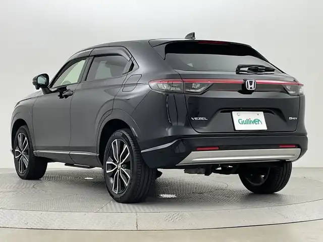 ホンダ ヴェゼル ハイブリッド e:HEV Z 新潟県 2023(令5)年 1.6万km クリスタルブラックパール ４WD/ワンオーナー/禁煙車/ホンダセンシング/ホンダコネクトナビ/　　CD/DVD/AM/FM/フルセグ/BT/バックモニター/フリーアクセスパワーバックドア/アダプティブクルーズコントロール/LEDシーケンシャルターンライト/ハーフレザーシート/前席シートヒーター/純正18インチアルミホイール付/ダウンヒルアシストコントロール/ステアリングスイッチ/ステアリングヒーター/パドルシフト/電動パーキングブレーキ/オートブレーキホールド/スペアキー/スマートキー/ETC