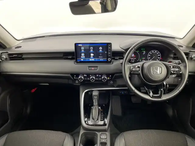 ホンダ ヴェゼル ハイブリッド e:HEV Z 新潟県 2023(令5)年 1.6万km クリスタルブラックパール ４WD/ワンオーナー/禁煙車/ホンダセンシング/ホンダコネクトナビ/　　CD/DVD/AM/FM/フルセグ/BT/バックモニター/フリーアクセスパワーバックドア/アダプティブクルーズコントロール/LEDシーケンシャルターンライト/ハーフレザーシート/前席シートヒーター/純正18インチアルミホイール付/ダウンヒルアシストコントロール/ステアリングスイッチ/ステアリングヒーター/パドルシフト/電動パーキングブレーキ/オートブレーキホールド/スペアキー/スマートキー/ETC