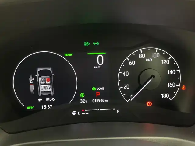 ホンダ ヴェゼル ハイブリッド e:HEV Z 新潟県 2023(令5)年 1.6万km クリスタルブラックパール ４WD/ワンオーナー/禁煙車/ホンダセンシング/ホンダコネクトナビ/　　CD/DVD/AM/FM/フルセグ/BT/バックモニター/フリーアクセスパワーバックドア/アダプティブクルーズコントロール/LEDシーケンシャルターンライト/ハーフレザーシート/前席シートヒーター/純正18インチアルミホイール付/ダウンヒルアシストコントロール/ステアリングスイッチ/ステアリングヒーター/パドルシフト/電動パーキングブレーキ/オートブレーキホールド/スペアキー/スマートキー/ETC