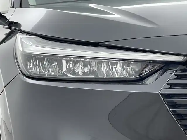 ホンダ ヴェゼル ハイブリッド e:HEV Z 新潟県 2023(令5)年 1.6万km クリスタルブラックパール ４WD/ワンオーナー/禁煙車/ホンダセンシング/ホンダコネクトナビ/　　CD/DVD/AM/FM/フルセグ/BT/バックモニター/フリーアクセスパワーバックドア/アダプティブクルーズコントロール/LEDシーケンシャルターンライト/ハーフレザーシート/前席シートヒーター/純正18インチアルミホイール付/ダウンヒルアシストコントロール/ステアリングスイッチ/ステアリングヒーター/パドルシフト/電動パーキングブレーキ/オートブレーキホールド/スペアキー/スマートキー/ETC