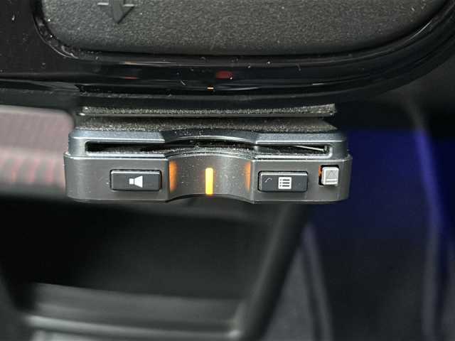 スズキ アルト ターボRS 山梨県 2016(平28)年 6.5万km ピュアレッド ４WD /スズキセーフティサポート/　・レーダーブレーキサポート/　・横滑り防止装置/純正メモリナビ/　(CD/DVD/BT/フルセグ)/バックカメラ/HIDオートライト/シートヒーター/純正15インチアルミホイール/パドルシフト/アイドリングストップ/スマートキー/ETC