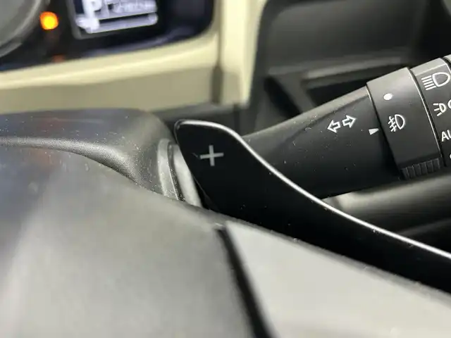 スズキ クロスビー HYBRID MZ 道央・札幌 2020(令2)年 4.8万km キャラバンアイボリーパールメタリック/ホワイト 2トーンルーフ ・ワンオーナー/・４WD/・ディーラーOPナビ/　CD/DVD/SD/BT/フルセグ/・全方位カメラ/・ビルトインETC/・前方ドライブレコーダー/・衝突軽減ブレーキ/・クルーズコントロール/・レーンキープアシスト/・クリアランスソナー/・オートハイビーム/・前席シートヒーター/・LEDヘッドライト/・フォグライト/・オートライト/・プッシュスタート/・スマートキー/・純正フロアマット/・ドアバイザー