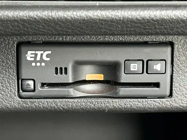 スズキ クロスビー HYBRID MZ 道央・札幌 2020(令2)年 4.8万km キャラバンアイボリーパールメタリック/ホワイト 2トーンルーフ ・ワンオーナー/・４WD/・ディーラーOPナビ/　CD/DVD/SD/BT/フルセグ/・全方位カメラ/・ビルトインETC/・前方ドライブレコーダー/・衝突軽減ブレーキ/・クルーズコントロール/・レーンキープアシスト/・クリアランスソナー/・オートハイビーム/・前席シートヒーター/・LEDヘッドライト/・フォグライト/・オートライト/・プッシュスタート/・スマートキー/・純正フロアマット/・ドアバイザー