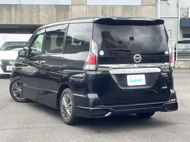 日産 セレナ ライダー プロパイロット E 島根県 2017(平29)年 7.9万km ダイヤモンドブラック 純正９型SDナビ　/フリップダウンモニター　/フルセグTV・DVD再生・Bluetooth接続　/バックカメラ　/ビルトインETC　/レーダークルーズコントロール　/両側パワースライドドア/アイドリングストップ　/後方コーナーセンサー　/スマートキー/純正LEDヘッドランプ/純正１６インチアルミホイール/純正フロアマット/保証書・取扱説明書（本体＋ナビ）/スペアキー１本/スタッドレスタイヤ＆ホイール4本セット積込み