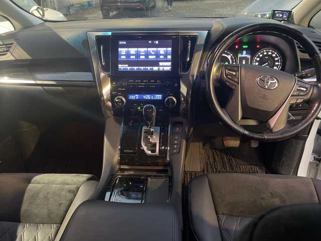 トヨタ ヴェルファイア ハイブリット ZR 神奈川県 2017(平29)年 1.8万km ホワイトパールクリスタルシャイン ワンオーナー/4WD/ダブルサンルーフ/JBLプレミアムサウンドシステム/純正フリップダウンモニター/メーカーナビ/フルセグTV/バックカメラ/プリクラッシュセーフティシステム/運転席パワーシート/パワーバックドア/両側パワースライドドア/社外空気圧センサー/レーダークルーズコントロール/ビルトインETC2.0/ドライブレコーダー/社外AW付スタッドレスタイヤ4本積込/スマートキー　2本/保証書/取扱説明書