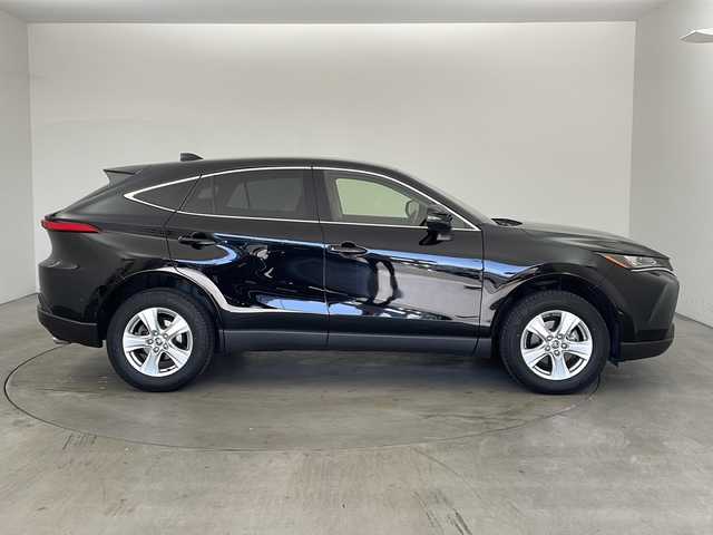 トヨタ ハリアー S 兵庫県 2022(令4)年 2.9万km ブラック ・ディスプレイナビ/Miracast/BT/Apple car play/AndroidAuto/・バックカメラ/・前方ドライブレコーダー/・電子パーキングブレーキ/・オートホールド/・ETC/・MTモード付AT/・左右独立エアコン/・ドライブモード（スポーツ・ノーマル・エコ）/・ヘッドライトレベライザー/・トヨタセーフティセンス/・レーントレーシングアシスト/・プリクラッシュセーフティ/・クリアランスソナー/・パーキングサポートブレーキ/・ロードサインアシスト/・先行者発進告知/・後退速度抑制/・横滑り防止装置/・レーダークルーズコントロール/・オートマチックハイビーム/・オートライト/・革巻ステアリング/・ステアリングスイッチ/・プッシュスタート/・スマートキー/・電動格納ミラー/・ウインカーミラー/・オールオートパワーウィンドウ/・純正フロアマット/・純正アルミホイール/・取扱説明書