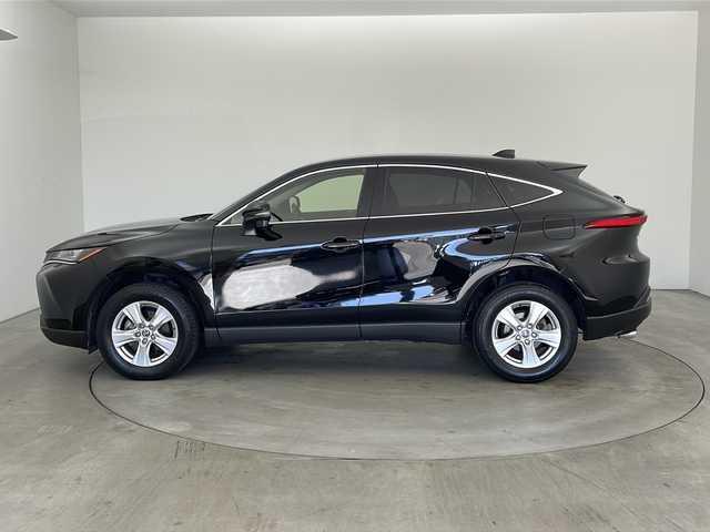 トヨタ ハリアー S 兵庫県 2022(令4)年 2.9万km ブラック ・ディスプレイナビ/Miracast/BT/Apple car play/AndroidAuto/・バックカメラ/・前方ドライブレコーダー/・電子パーキングブレーキ/・オートホールド/・ETC/・MTモード付AT/・左右独立エアコン/・ドライブモード（スポーツ・ノーマル・エコ）/・ヘッドライトレベライザー/・トヨタセーフティセンス/・レーントレーシングアシスト/・プリクラッシュセーフティ/・クリアランスソナー/・パーキングサポートブレーキ/・ロードサインアシスト/・先行者発進告知/・後退速度抑制/・横滑り防止装置/・レーダークルーズコントロール/・オートマチックハイビーム/・オートライト/・革巻ステアリング/・ステアリングスイッチ/・プッシュスタート/・スマートキー/・電動格納ミラー/・ウインカーミラー/・オールオートパワーウィンドウ/・純正フロアマット/・純正アルミホイール/・取扱説明書