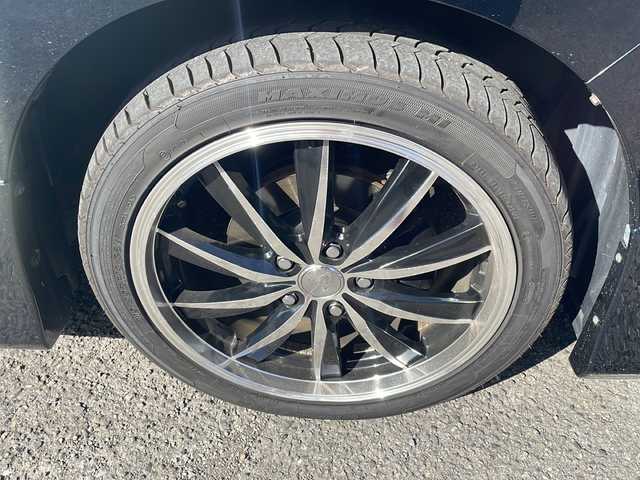 トヨタ ヴォクシー ハイブリッド V 宮崎県 2014(平26)年 7万km ブラッキッシュアゲハガラスフレーク ＳＤナビ　Ｂｌｕｅｔｏｏｔｈ　フルセグＴＶ　バックカメラ　ミラー型ドライブレコーダー　ＥＴＣ　ＵＳＢ入力端子　モデリスタエアロ 社外アルミホイール 前席シートヒーター LEDライト オートライト プッシュスタート パワーステアリング パワーウィンドウ リアフォグスイッチボタンあり 両側パワースライドドア