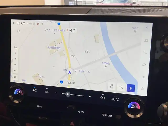 レクサス ＮＸ 350h Fスポーツ 熊本県 2023(令5)年 2万km ホワイトノーヴァガラスフレーク ・スマートキー/・プッシュスタート/・パノラマサンルーフ/・プリクラッシュセーフティ/・ロードサインアシスト/・前後クロストラフィックアラート/・レーンチェンジアシスト/・プロアクティブドライビングアシスト/・ブラインドスポットモニター/・パーキングサポートブレーキ/・安心降車アシスト/・オートマチックハイビーム/・クルーズコントロール(追従式)/・赤/黒革シート/・前席パワーシート/・前席エアシート/・全席シートヒーター/・ハンドルヒーター/・純正メモリナビ/　【Bluetooth・USB・AppleCarPlay】/・フルセグTV/・全方位カメラ/・ETC２．０/・ワイヤレス充電/・パワーバックドア/・LEDヘッドランプ/・LEDフォグランプ/・純正マット