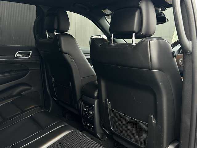 クライスラー・ジープ ジープ グランドチェロキー LTD 長野県 2020(令2)年 5.6万km ブライトホワイトクリアコート ＣａｒＰｌａｙ/黒革シート/ベンチレーション/シートヒーター/PWシート/ヒーテッドステアリング/ACC/BSM/LKA/パークアシスト/純正ナビ/バックカメラ/サイドカメラ/フロントカメラ/地デジ/ＥＴＣ2.0/アイドリングストップ/パドルシフト/パークセンサー/LEDヘッドライト/パワーバックドア/イルディセントコントロール/USB/AUX