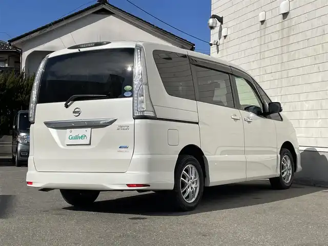 日産 セレナ