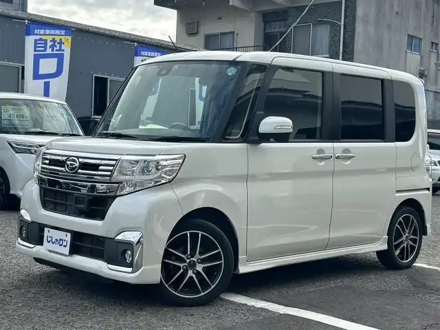 ダイハツ タント カスタム RS SAⅡ 京都府 2016(平28)年 6.1万km パールホワイトⅢ （株）IDOMが運営する【じしゃロン伏見店】の/自社ローン専用車両になります。/こちらは現金またはオートローンご利用時の価格です。/自社ローンご希望の方は別途その旨お申し付けください/純正ナビ/【CD・DVD・ラジオ・TV・SD・BT・iPod・USB・AUX】/両側パワスラ/アイドリングストップ/後方コーナーセンサー/ETC/Bカメラ/ステリモ/横滑り防止装置/レーンキープアシスト/衝突被害軽減システム/純正フロアマット/社外アルミホイール/オートライト/Fフォグ/LEDライト/電格ミラー/ウインカーミラー