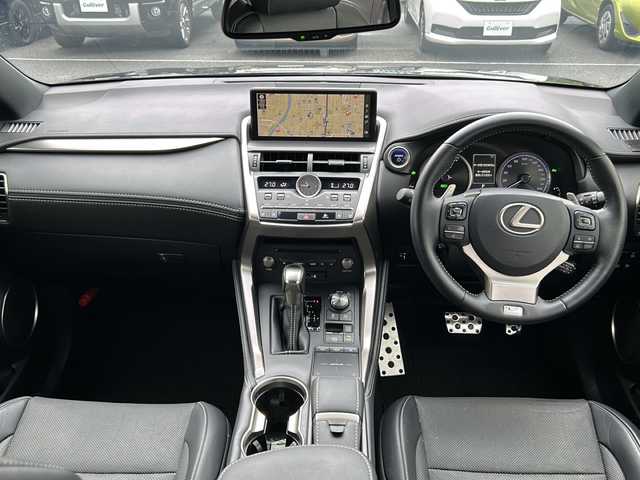 レクサス ＮＸ 300h Fスポーツ 京都府 2019(平31)年 6.9万km グラファイトブラックガラスフレーク 純正メモリナビ/BT/CD/DVD/USB/FM/AM/AUX/フルセグTV/黒革シート　/パワーシート/シートメモリー/エアシート　/シートヒーター　/ステアリングヒーター　/衝突軽減　/車線逸脱防止　/オートハイビーム　/パーキングサポートブレーキ/ＢＳＭ　/前後コーナーセンサー　/レーダークルーズ　/パワーバックドア/バックカメラ/サイドカメラ　/ＡＳＣ　/ＴＰＭＳ　/ETC2.0/パドルシフト/ISOFIX
