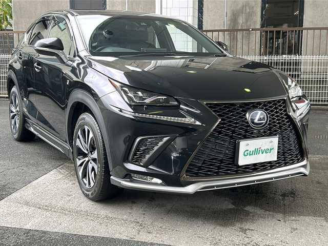 レクサス ＮＸ 300h Fスポーツ 京都府 2019(平31)年 6.9万km グラファイトブラックガラスフレーク 純正メモリナビ/BT/CD/DVD/USB/FM/AM/AUX/フルセグTV/黒革シート　/パワーシート/シートメモリー/エアシート　/シートヒーター　/ステアリングヒーター　/衝突軽減　/車線逸脱防止　/オートハイビーム　/パーキングサポートブレーキ/ＢＳＭ　/前後コーナーセンサー　/レーダークルーズ　/パワーバックドア/バックカメラ/サイドカメラ　/ＡＳＣ　/ＴＰＭＳ　/ETC2.0/パドルシフト/ISOFIX