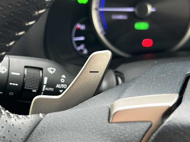 レクサス ＮＸ 300h Fスポーツ 京都府 2019(平31)年 6.9万km グラファイトブラックガラスフレーク 純正メモリナビ/BT/CD/DVD/USB/FM/AM/AUX/フルセグTV/黒革シート　/パワーシート/シートメモリー/エアシート　/シートヒーター　/ステアリングヒーター　/衝突軽減　/車線逸脱防止　/オートハイビーム　/パーキングサポートブレーキ/ＢＳＭ　/前後コーナーセンサー　/レーダークルーズ　/パワーバックドア/バックカメラ/サイドカメラ　/ＡＳＣ　/ＴＰＭＳ　/ETC2.0/パドルシフト/ISOFIX